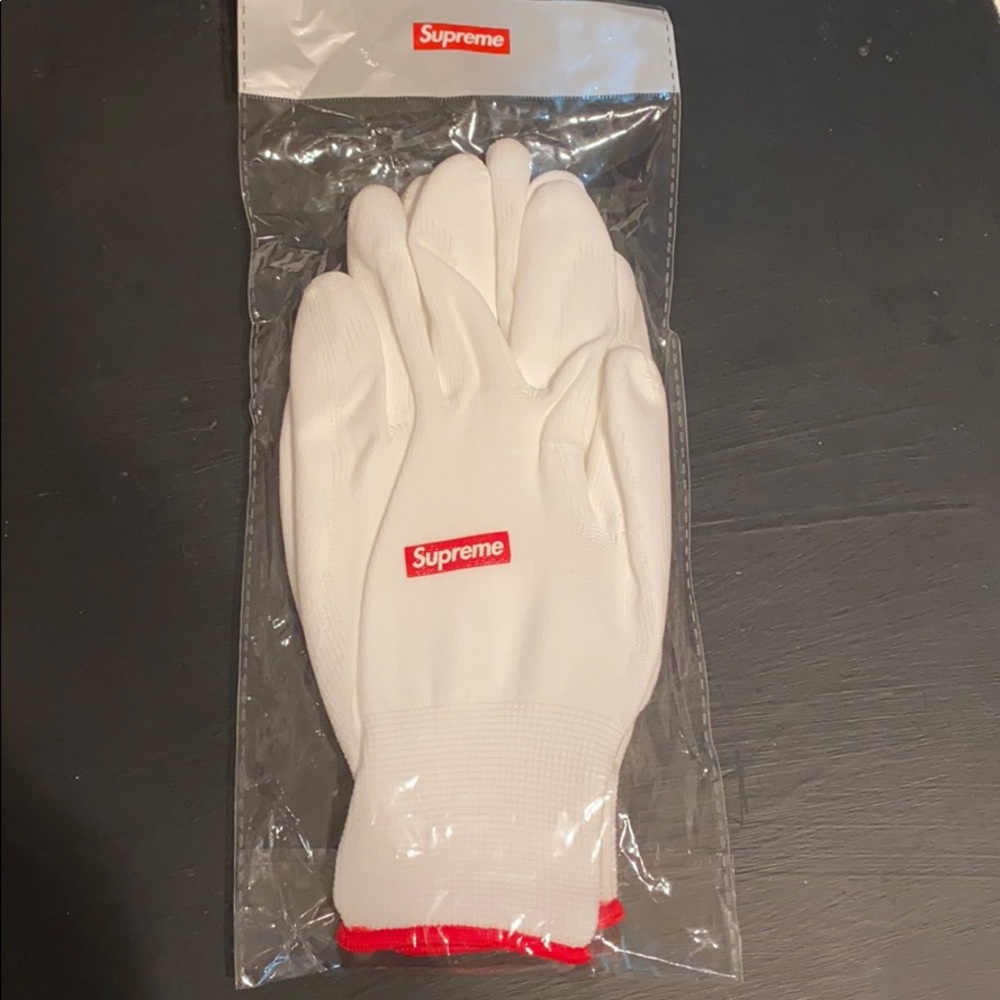 Supreme gloves - Picture 2 of 7